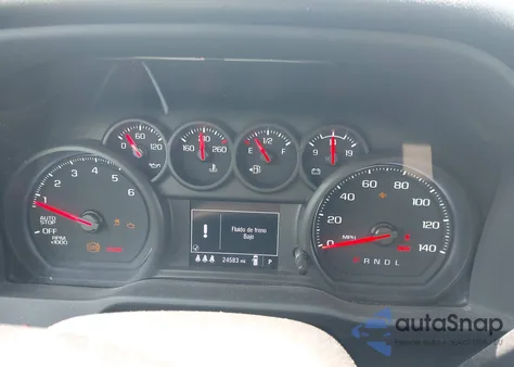 2024 Chevrolet Silverado 1500 4Wd Short Bed Custom z USA, uszkodzony, nr VIN 3GCPDBEK8RG107735